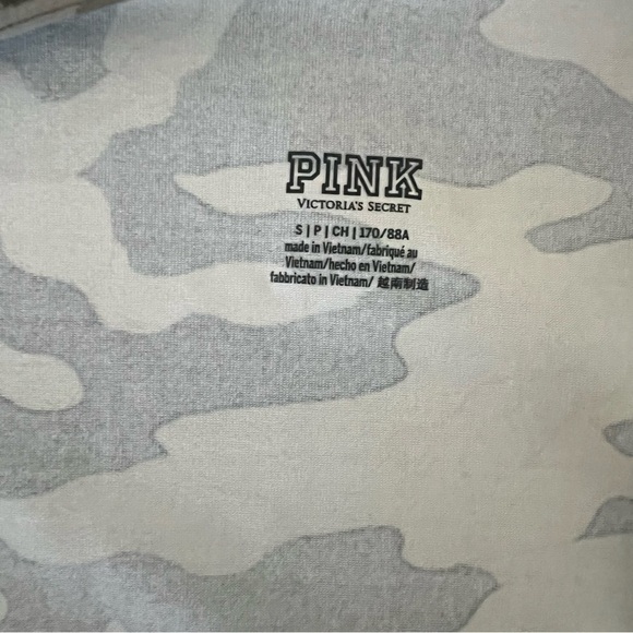 Victoria secret Pink Ultimate Wrap Top Green Camo Size Small - Picture 7 of 9